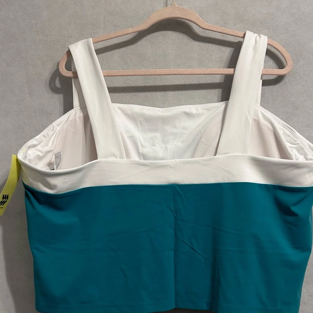 Plus size Square Neck Cropped Tank Top All In Motion Green and white NWT